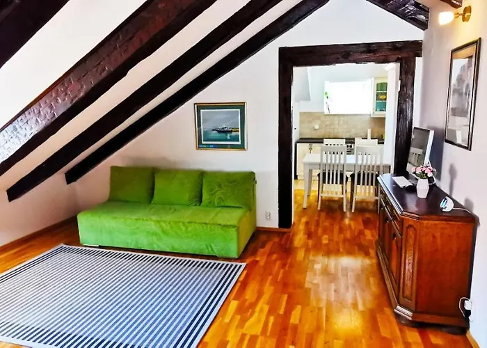 Apartment Pirja
